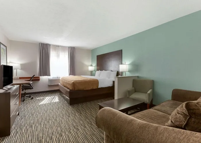 Quality Inn Alexis Rd